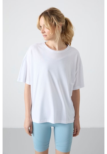 Tommy Life Beyaz Penye Modal Yumuşak Tuşeli Oversize Fit Basic Kadın T-shirt- 97285 Beyaz