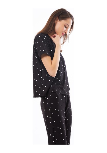 Premium Kadın Pijama Takımı Siyah Kalp Desenli Yumuşak Dokulu Kısa Kollu Bisiklet Yaka Siyah