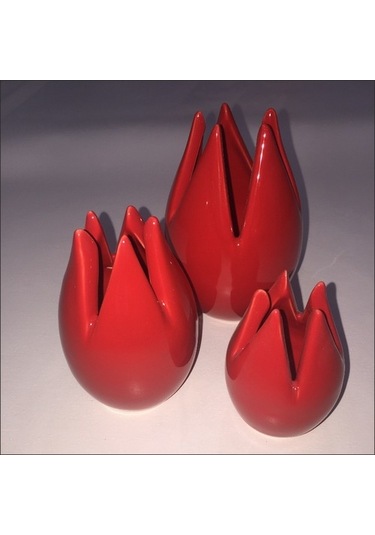 3 Kırmızı Laleler Kartvizitlik Biblo Set 13Cm - 11Cm - 8,5 Cm