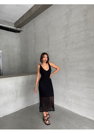 Kadın Çizgili Askılı Ajurlu Yazlık Triko Elbise Siyah