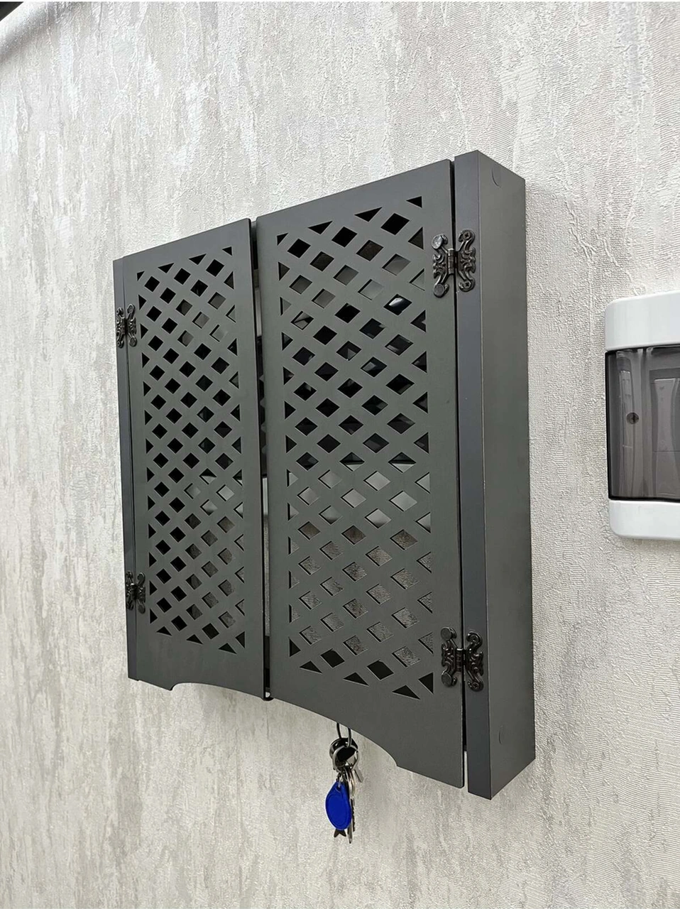 Elektrik Pano Düzenleyici Duvar Düzenleyici Ahşap Dekoratif Antrasit Kutu Anahtarlık Baklava 41 X 41