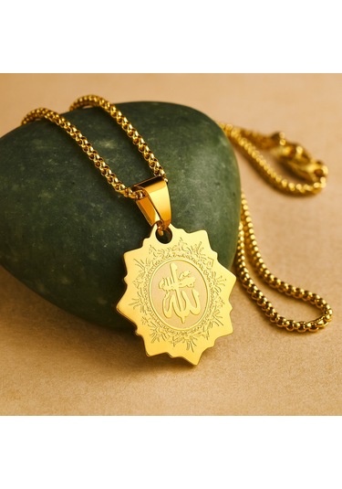 Voyageaccessory Gerçek Altın Işıltısında Ve Görünümlü Paslanmaz Çelik Allah Yazılı Kolye altın
