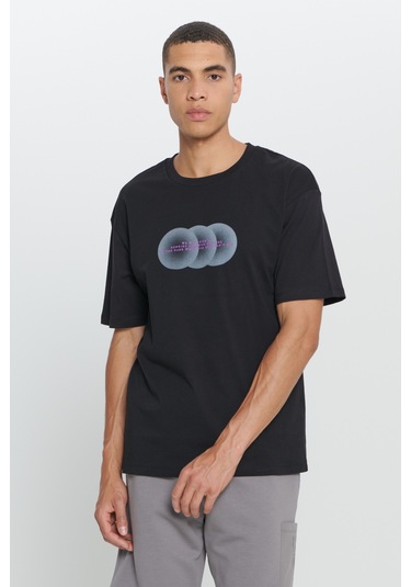 AC&Co / Altınyıldız Classics Erkek Sıyah Loose Fit Bol Kesim %100 Pamuk Baskılı Bisiklet Yaka Tişört Siyah
