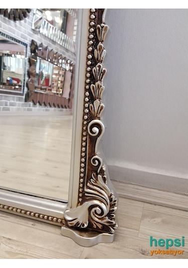 Matmazel Model Gümüş Renk Varaklı Boy Aynası Gümüş