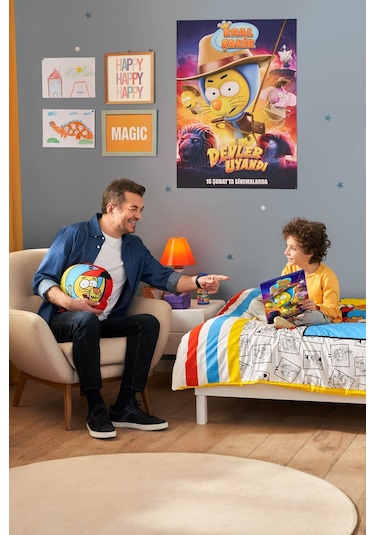 Karaca Home X Kral Şakir Necati Şekilli Kırlent 200.22.11.0348