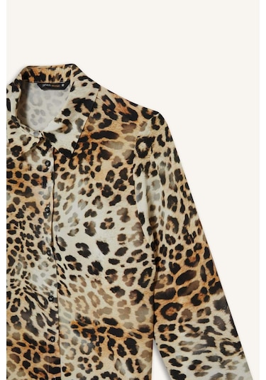 DeFacto Regular Fit Leopar Desenli Uzun Kollu Gömlek I8266AZ25SPBG362 DeFacto Regular Fit Leopar Desenli Uzun Kollu Gömlek I8266AZ25SPBG362