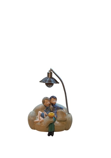 Tv İzleyen Aşıklar Biblo