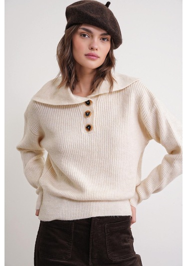 6900 Kadın Düğmeli Devrik Yaka Triko Kazak Naturel Naturel