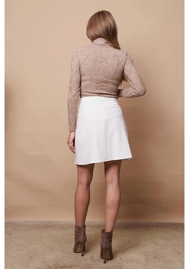 Kadın Diz Üstü Yüksek Bel Önü Düğmeli Cep Kapaklı Hafif Likralı Kumaş Çan Etek-krem Krem