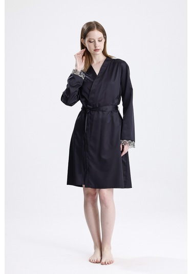 Laperissa Kadın Siyah Dantel Detaylı Kuşaklı Saten Dokuma Şık Sabahlık Siyah