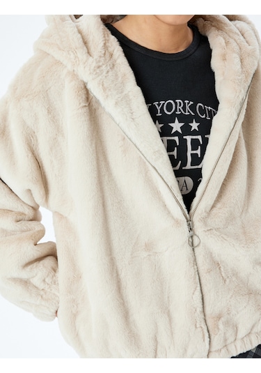 Koton Peluş Mont Kapüşonlu Fermuarlı Cep Detaylı Bej 5wal20004ıw Ekru