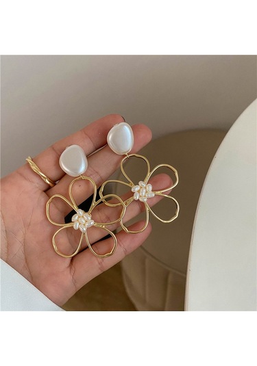 2023 Yeni Hong Kong Tarzı Basit İçi Boş Çiçek İnci Ünlü Atm Gold