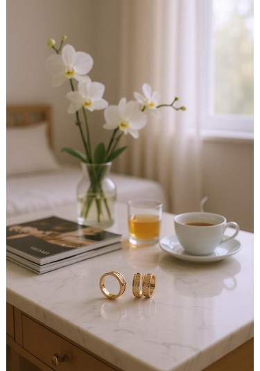 Altın Nesil - 14 Ayar Altın Yeşil Markalı Yüzük Ve Küpe Seti