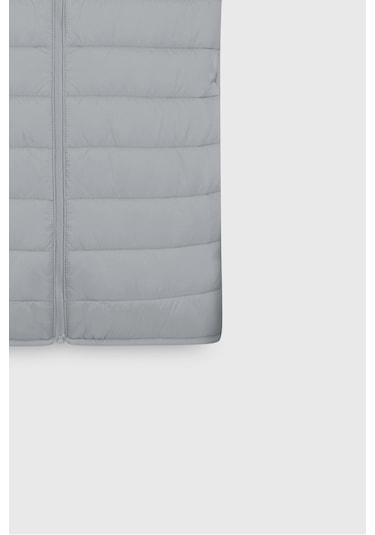 Erkek Grı Rüzgar Geçirmez Taşınabilir Çantalı Sıcak Tutan Elyaf Dolgulu Ultra Hafif Standart Fit Şişme Yelek Gri