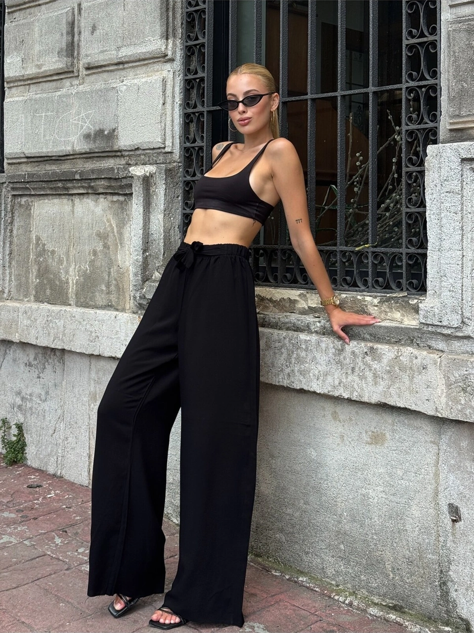 Kadın Yüksek Bel Kuşaklı %100 Viscose Pamuk Geniş Paça Şık Casual Büyük Beden Curve Pantolon Siyah