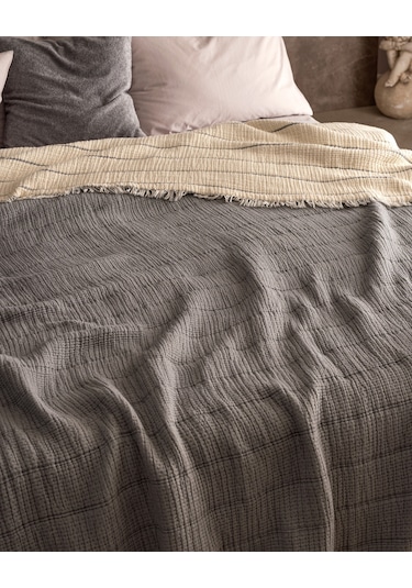 Madame Coco Carolines Tek Kişilik Pamuklu Yatak Örtüsü - Gri 8684427188125 Gri