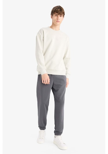 Defacto Regular Fit Beli Bağcıklı Paçası Lastikli Cepli Basic Düz Jogger Eşofman Altı E9427ax25auar104 Antrasit Defacto Regular Fit Beli Bağcıklı Paçası Lastikli Cepli Basic Düz Jogger Eşofman Altı E9427ax25auar104 Antrasit