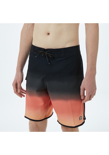 Billabong 73 Theme Pro Erkek Siyah Deniz Şortu Ebybs00122