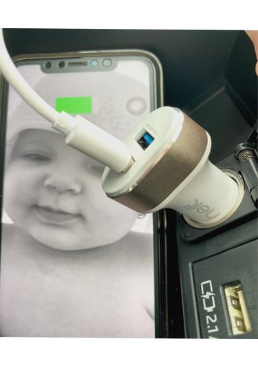 Helt Ht-17 5w 2 Çıkışlı Lightning Kablo + Araç Şarj Aleti Beyaz