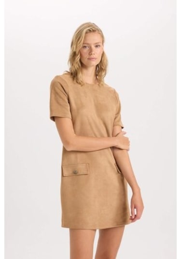 DeFacto Yuvarlak Yaka Skuba Dalgıç Kumaş Kısa Kollu Mini Elbise D8644AX24AUBN116 Kahve