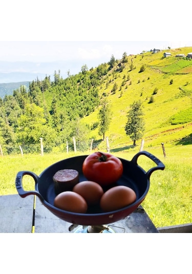 Lava Döküm Demir Yuvarlak Sahan Yekpare Çift Kulplu 16 CM