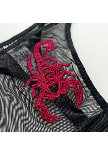 Kırmızı Narin Serin Akrep Nakış Şerit Tanga İle Perspektif Örgü Kırmızı