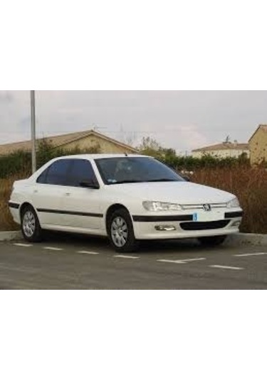 932737 Sağ Ön Kapı Direk Bandı Peugeot 406 - Sw