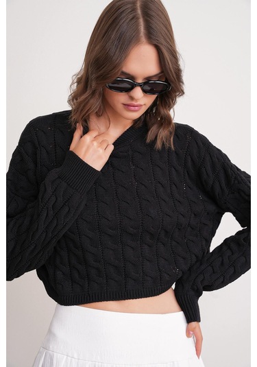 6863 Kadın Saç Örgülü Crop Triko Kazak Siyah Siyah