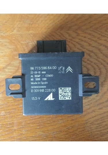 967735968a00 Psa Cıtroen Peugeot Al Beynı Modulu