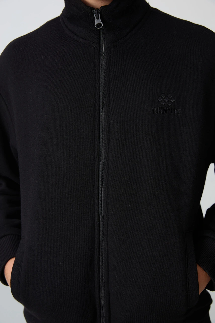 Siyah Pamuklu Kalın İçi Tüylü Yumuşak Dokulu Standart Fit Nakışlı Erkek Çocuk Eşofman Takım - 11256 Siyah