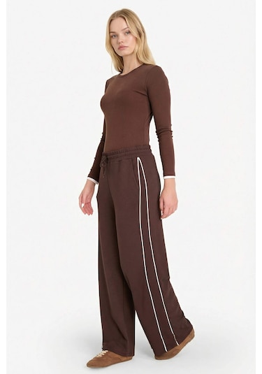 Defacto Straight Fit Cepli Düz Paça Eşofman Altı D6668ax25aubn192 Kahve-bn192