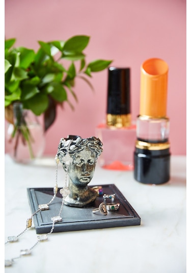 Dekoratif Tabaklı Helen Takı Asacağı 1