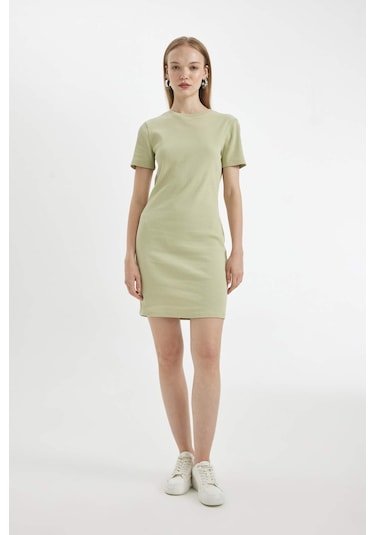 DeFacto Coool Bodycon Vücudu Saran Bisiklet Yaka Fitilli Kaşkorse Kısa Kollu Mini Elbise C1503AX24SPKH439 DeFacto Coool Bodycon Vücudu Saran Bisiklet Yaka Fitilli Kaşkorse Kısa Kollu Mini Elbise C1503AX24SPKH439