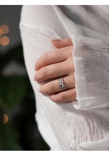 Lucente Yaprak Yüzük 925 Ayar Gümüş 226326425 Gri