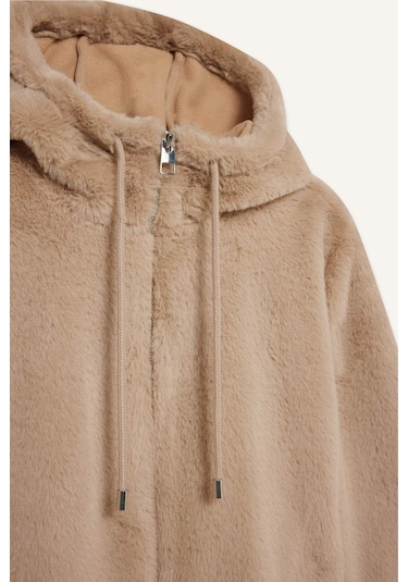 Defacto Regular Fit Polar Astarlı Kapüşonlu Fermuarlı Suni Kürk F2148ax25wnbg501 Bej Defacto Regular Fit Polar Astarlı Kapüşonlu Fermuarlı Suni Kürk F2148ax25wnbg501 Bej