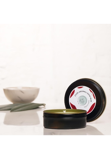 Mitr Çilek Aromalı Metal Soya Mum Çok Renkli