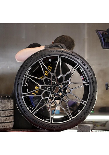 Gyeon Q²m Tire Express Lastik Parlatıcı Ve Koruyucu - 1000 Ml -su