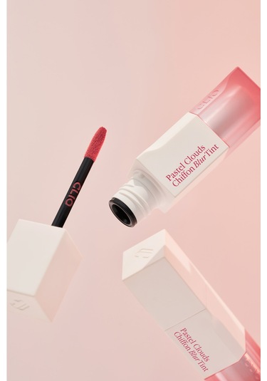 Pürüzsüz Ve Kadifemsi Dokulu, Doğal Görünüm Sunan Tint Clıo Chiffon Blur Tint 09 Namsan Peach Pink 09