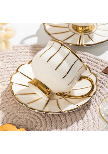 Porsima Zambak Altın Yaldızlı 6 Kişilik 12 Parça Fincan Seti