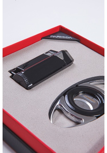 Parmida Çakmak Kesici Siyah-gümüş İkili Puro Seti