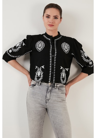 Lela Nakış Işlemeli Truvakar Kol Hakim Yaka Pamuklu Şile Bezi Bayan Gömlek 611Bz0044 Siyah-Ekru