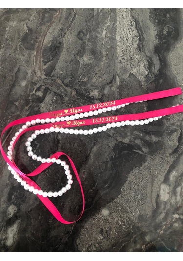 Dökülen İncili Isimli Yüzük Kurdelesi Söz Kurdelesi Fuşya