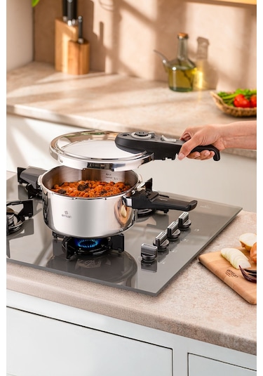 Emsan Fast Cooker Çift Emniyetli Düdüklü Tencere 4 Lt Siyah