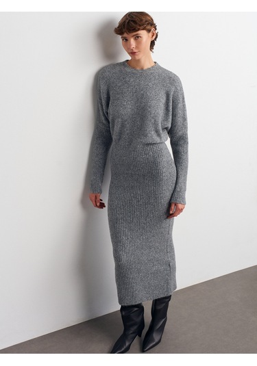 Dilvin 90260 Bisiklet Yaka Yumuşak Dokulu Triko Elbise-füme M. Füme M.