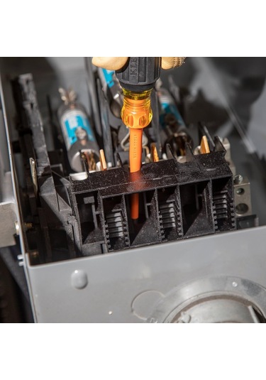 Klein Tools 33736ıns Yalıtımlı Tornavida Seti, Phillips, Dolap Ve