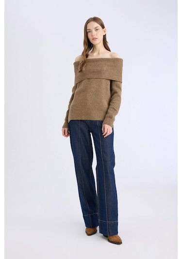 DeFacto Regular Fit Açık Omuz Triko Kazak E4549AX24WNBN466 Kahve