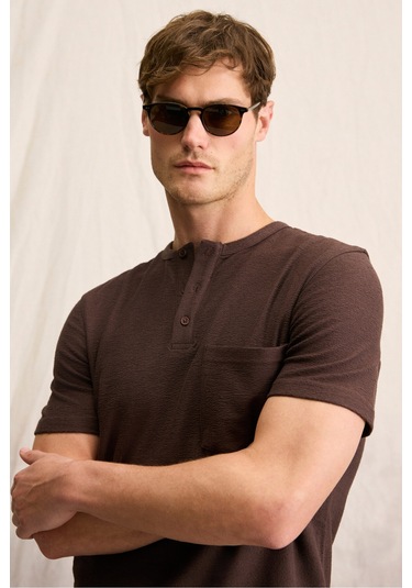 ERMAC Erkek Hakim Yaka Düğmeli Kısa Kol Koyu Kahverengi T-Shirt