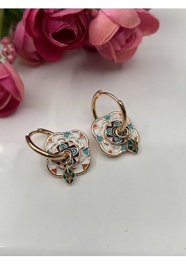 Kadın Etnik Charm Beyaz Desenli Çelik Kaplama Sallantılı Küpe Beyaz