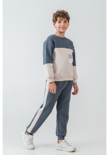 Erkek Çocuk Brooklyn Skat Clup Baskılı 3 İplik Kalın Kışlık Eşofman Takımı Ak4228 Indigo Erkek Çocuk Brooklyn Skat Clup Baskılı 3 İplik Kalın Kışlık Eşofman Takımı Ak4228 Indigo