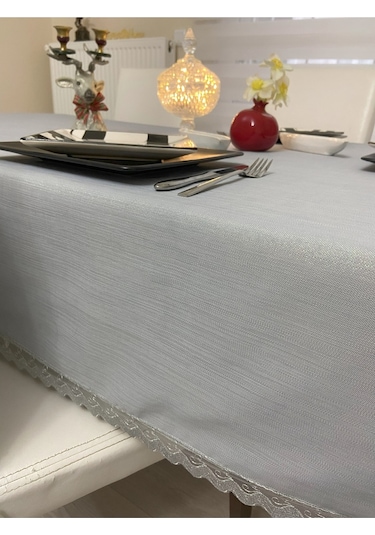 Dantel Detaylı Simli Dertsiz Masa Örtüsü Gri